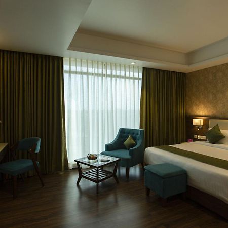 Sarovar Portico, Somnāth Esterno foto