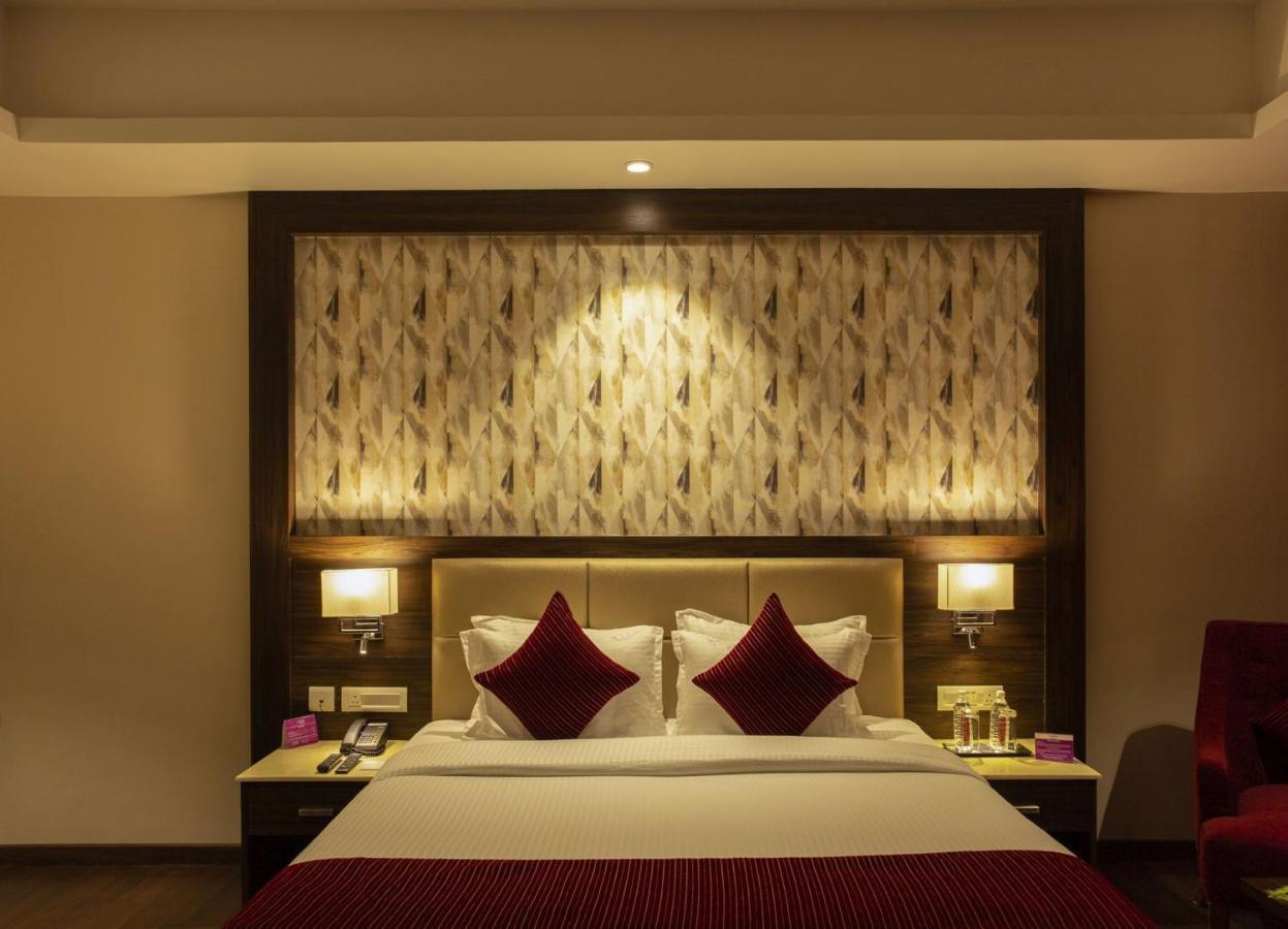 Sarovar Portico, Somnāth Esterno foto