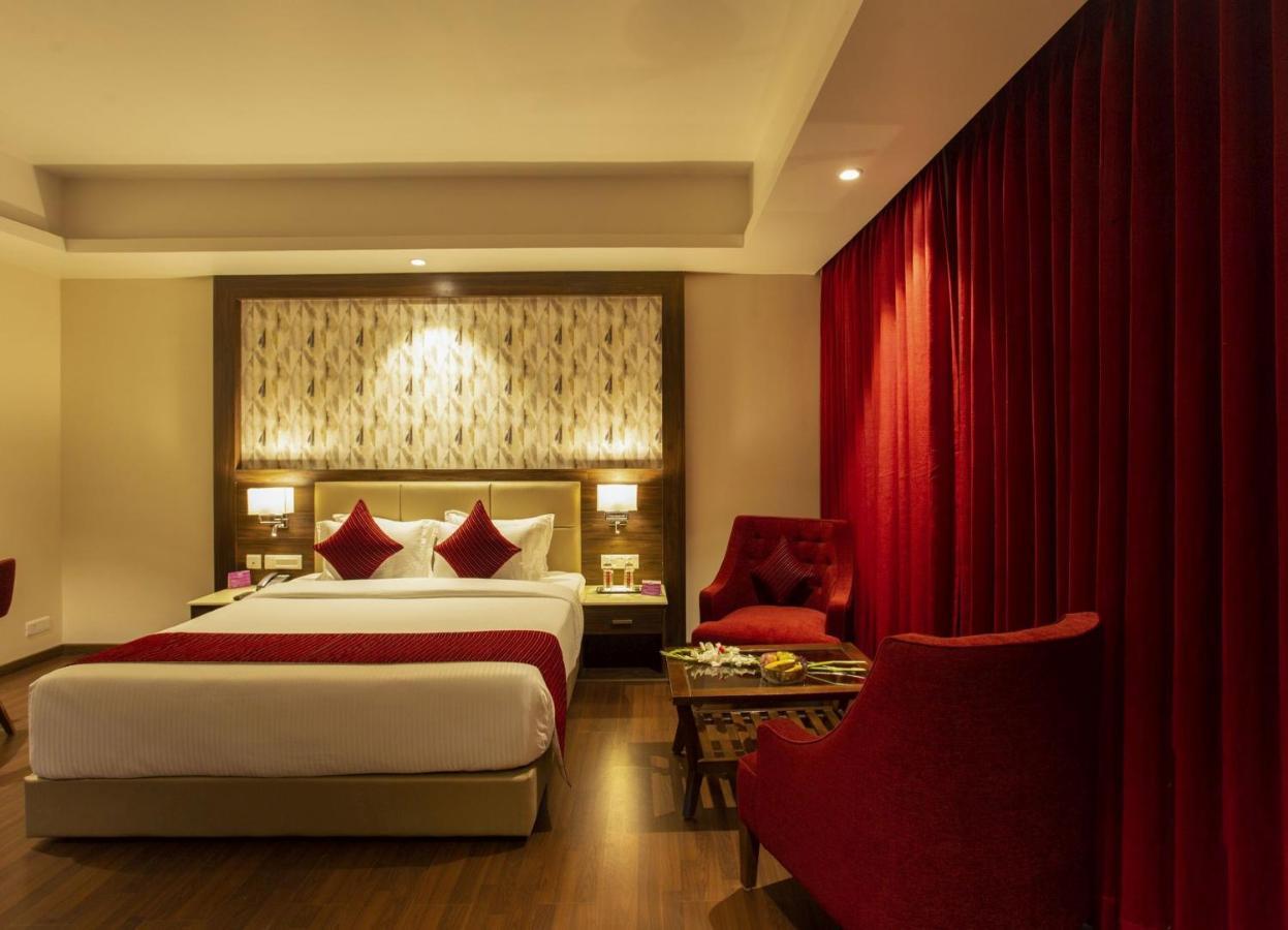 Sarovar Portico, Somnāth Esterno foto