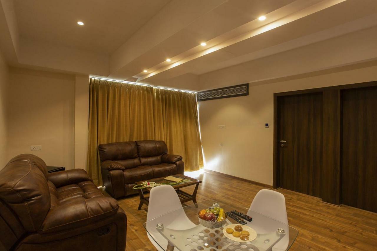 Sarovar Portico, Somnāth Esterno foto